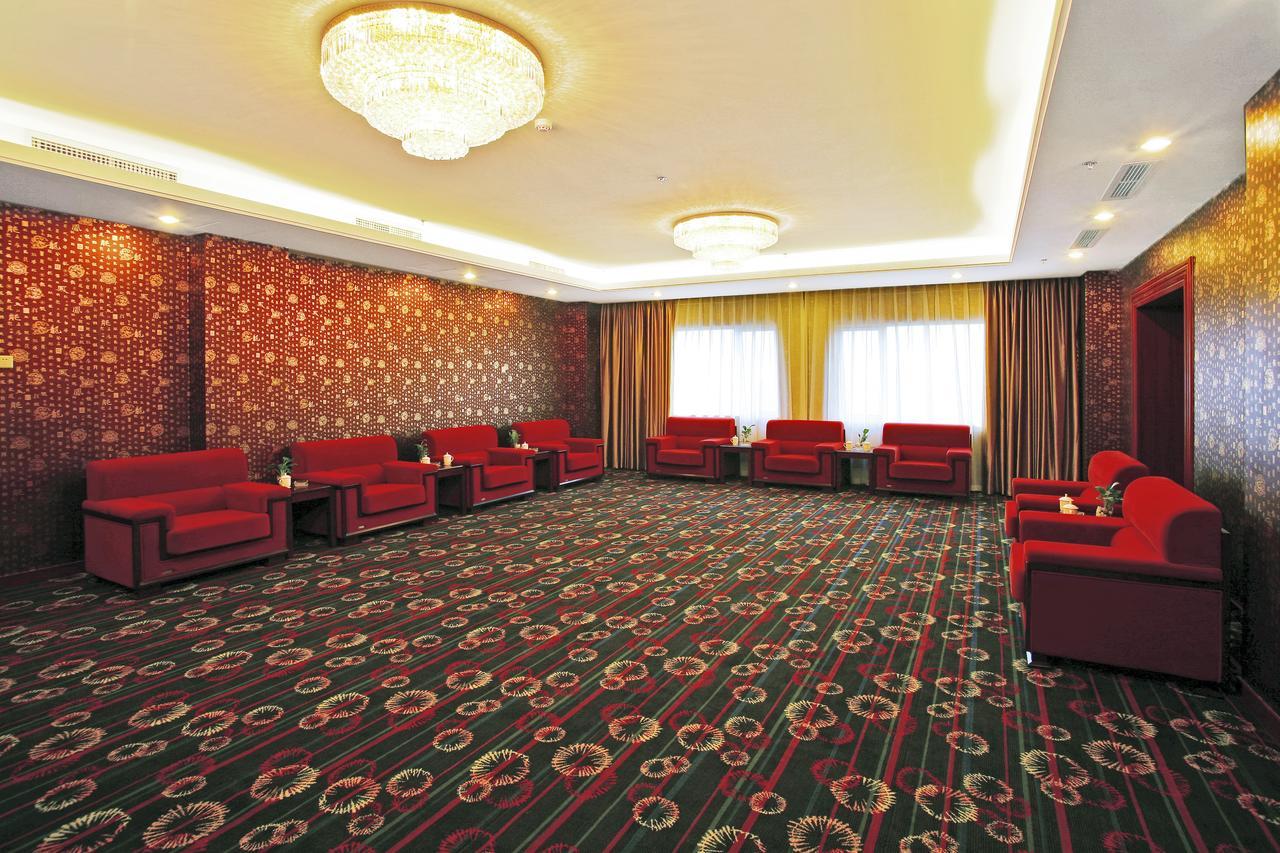 Chengdu Tianyou International Hotel Bagian luar foto